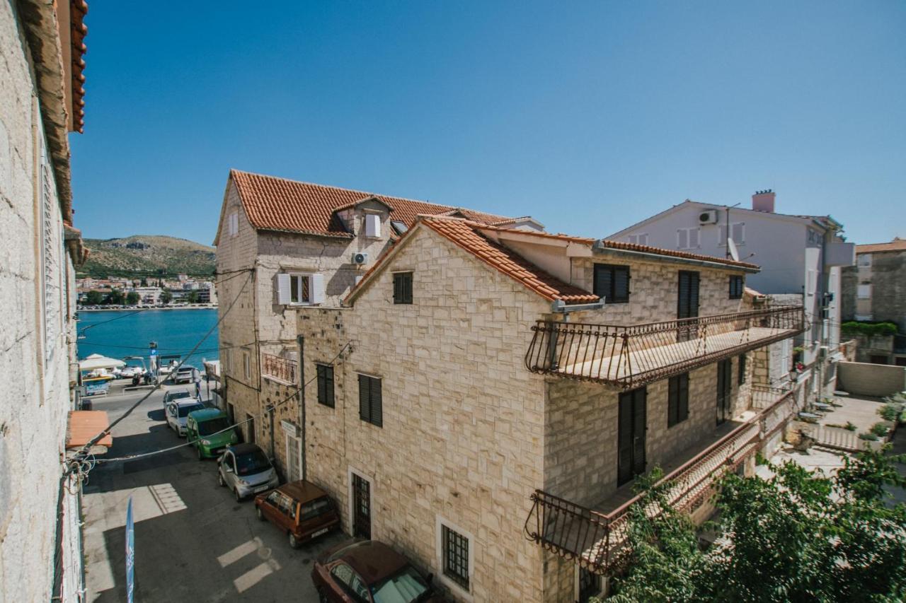 Apartments Ivana Trogir Exteriör bild