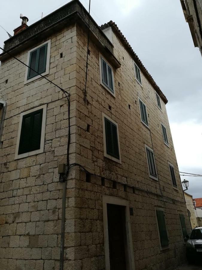 Apartments Ivana Trogir Exteriör bild